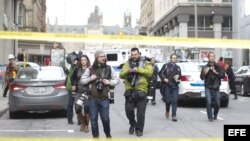 POLICÍA CONFIRMA LA MUERTE DE UN SOLDADO Y UN SOSPECHOSO POR ATAQUE EN CANADÁ