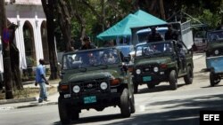 Soldados de las Tropas Especiales cubanas patrullando las calles de la isla.