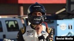 piloto de NASCAR Aric Almirola