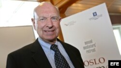 El ex vicesecretario de Estado de los Estados Unidos Thomas Pickering