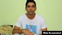 Carlos Amel Oliva.