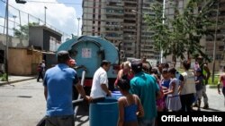 USAID trabaja con socios en Venezuela para proporcionar agua potable (UNICEF).