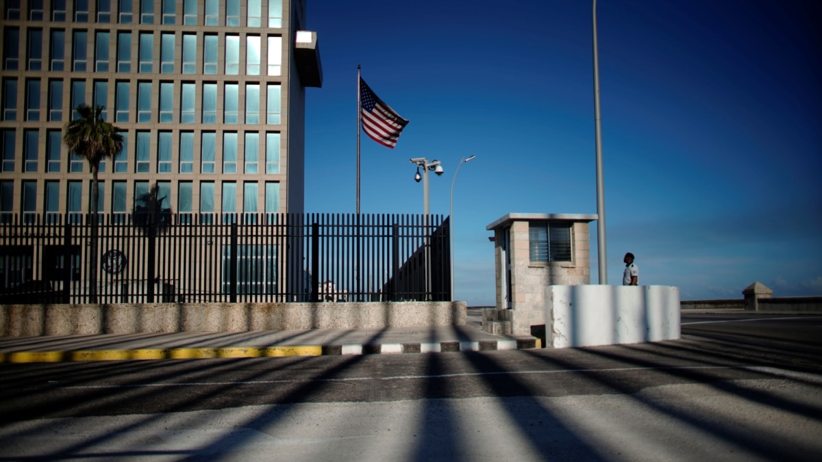 The US Embassy in Cuba warns against rescheduling interview dates