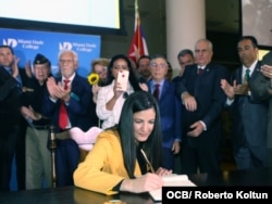 Firma de Acuerdo por la Democracia en Cuba