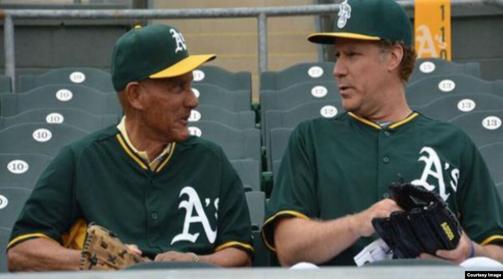 Bert Campaneris con el actor Will Ferrell.