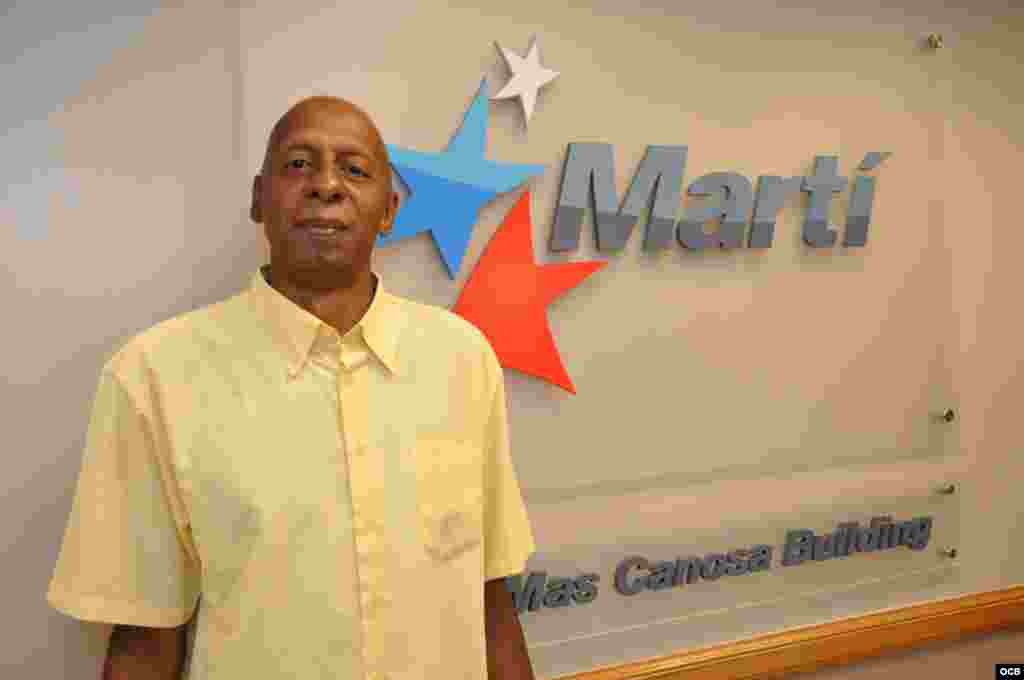 Guillermo Fariñas visita los Martí