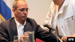 el disidente cubano Alejandro González Raga