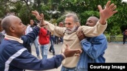 Represión en Cuba (Foto: Cubanet) 