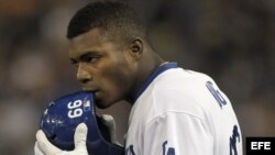 El bateador Yasiel Puig de los Dodgers de Los Angeles.