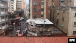 Detalle de un impacto de bala hoy, viernes 14 de febrero de 2014, en el organismo gubernamental Fundacaracas, elcual recibió varios impactos durante el pasado miércoles en Caracas (Venezuela).
