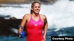 La nadadora australiana Chloe McCardel.