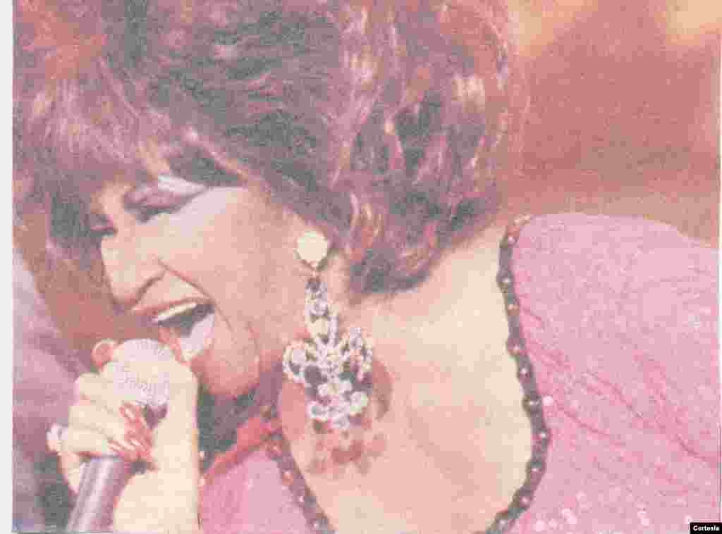 Remembering "The Queen of Salsa," Celia Cruz