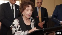  La "abuela del exilio cubano", Leonor Ferreira.