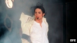 Michael Jackson: Munich (Alemania), 27-6-1999.