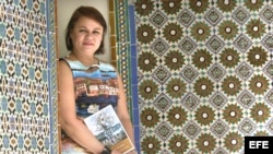 La escritora cubana Zoé Valdés en Sevilla