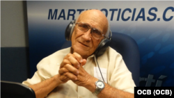 Moisés López, locutor de Radio Martí.