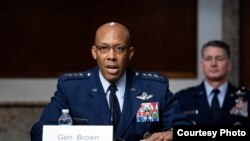 El general Charles Brown Jr. confirmado como Jefe de Estado Mayor de la Fuerza Aérea. 