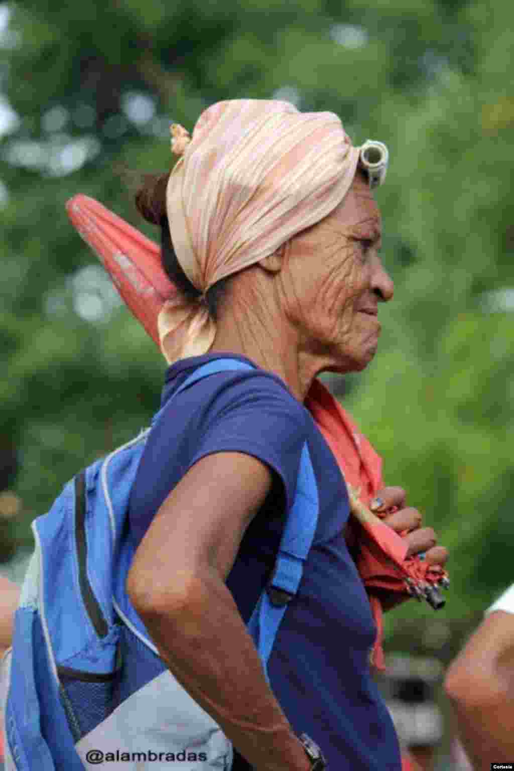 Anciana residente en Holguín