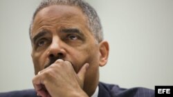 El secretario de Justicia y fiscal general de EEUU, Eric Holder, comparece ante el Comité Judicial de la Cámara de Representantes sobre los últimos escándalos que afectan a la Administración Obama
