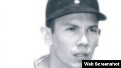El pelotero cubano Gonzalo "Choly" Naranjo cuando jugaba para los Pittsburgh Pirates en 1957.