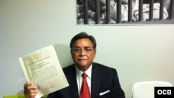 Carlos Ramírez, abogado de Aponte