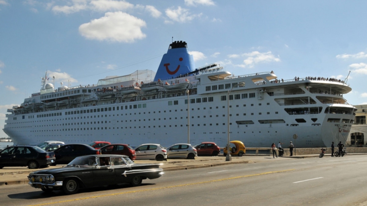 ferry cancun a cuba