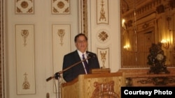 Gutenberg Martínez, rector Universidad Miguel de Cervantes