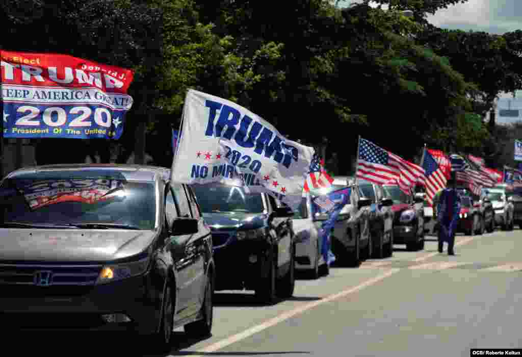 Caravana de apoyo a la reelecci&#243;n del Presidente Donald Trump en Miami.