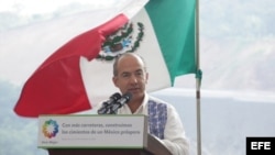 El presidente mexicano, Felipe Calderón, en Xalapa, estado de Veracruz (México), a escasos días de dejar la presidencia.