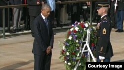 Obama en el cementerio de Arlington