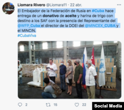 Liomara Rivero, funcionaria cubana del MINCEX, anuncia el donativo de Rusia.