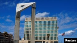 La Embajada de EEUU en La Habana, el 1 de marzo de 2022. (REUTERS/Amanda Perobelli)